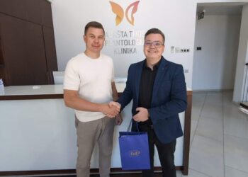 Žygimantas Tamulaitis - UAB Aukštaitijos implantologijos klinika ir Tomas Morkūnas MB Reklamos ateitis